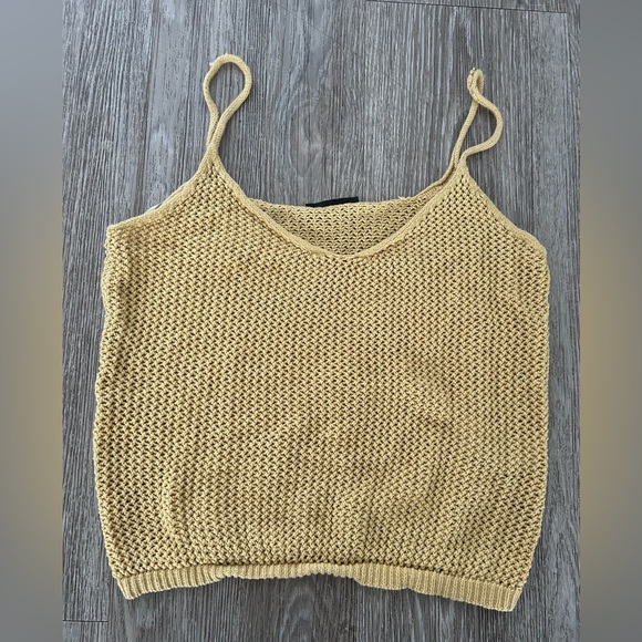 Dynamite Tops - Dynamite Knit cropped Tank Top -size XS golden yellow -100% cotton